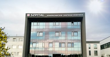 Nowoczesny budynek szpitala.